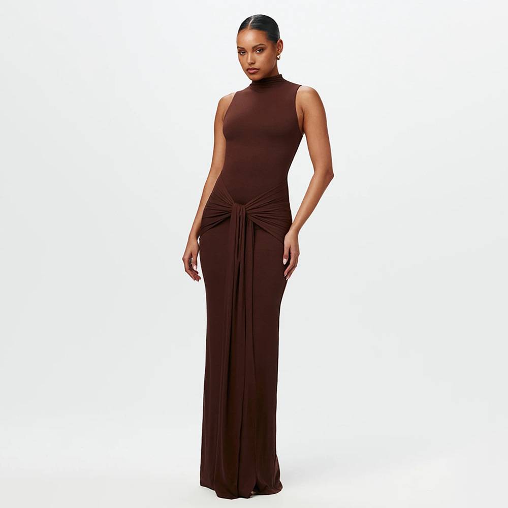 Calista - Elegante Abito Lungo Annodato Realizzato in Chiffon Fluttuante