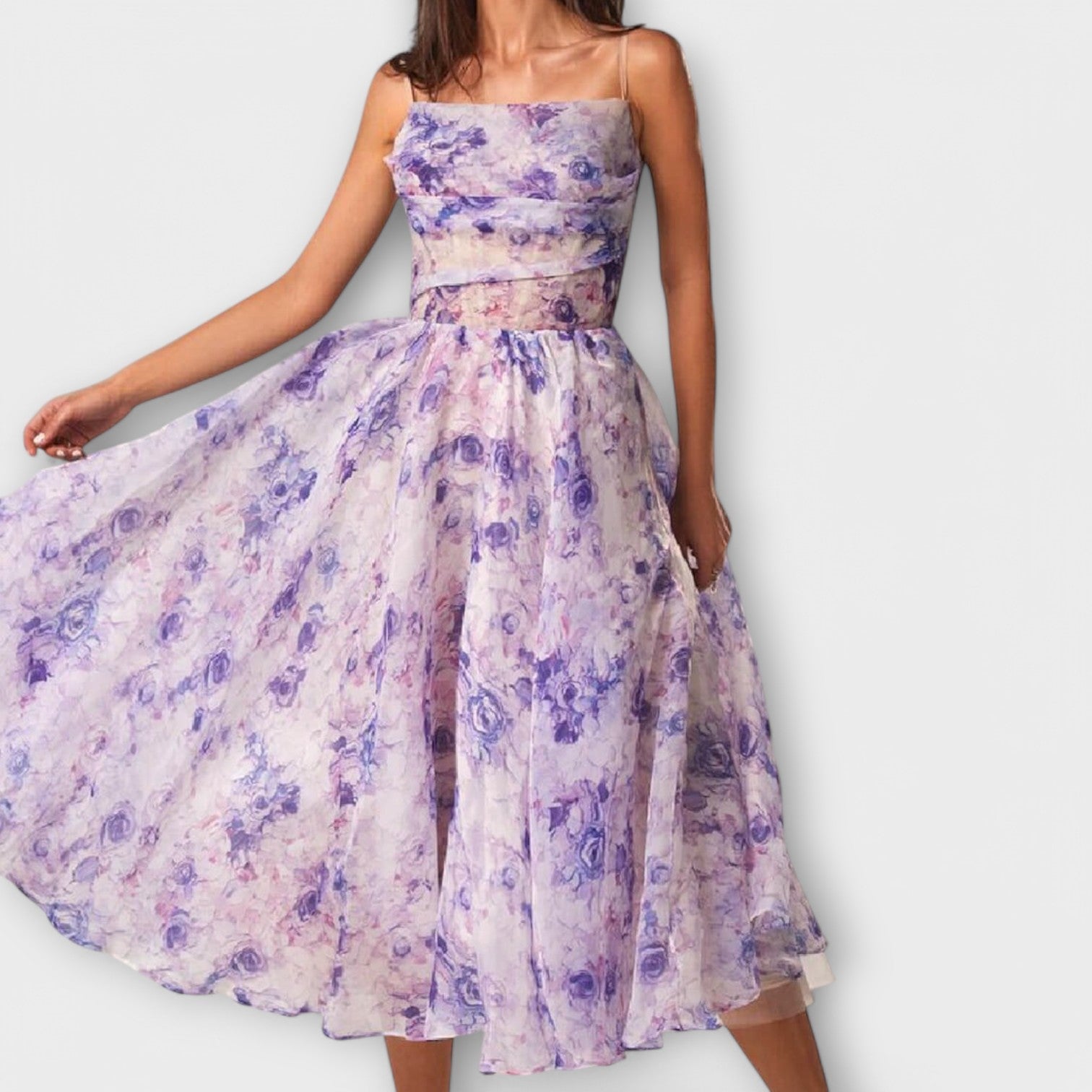 Elegant chiffong midikjole